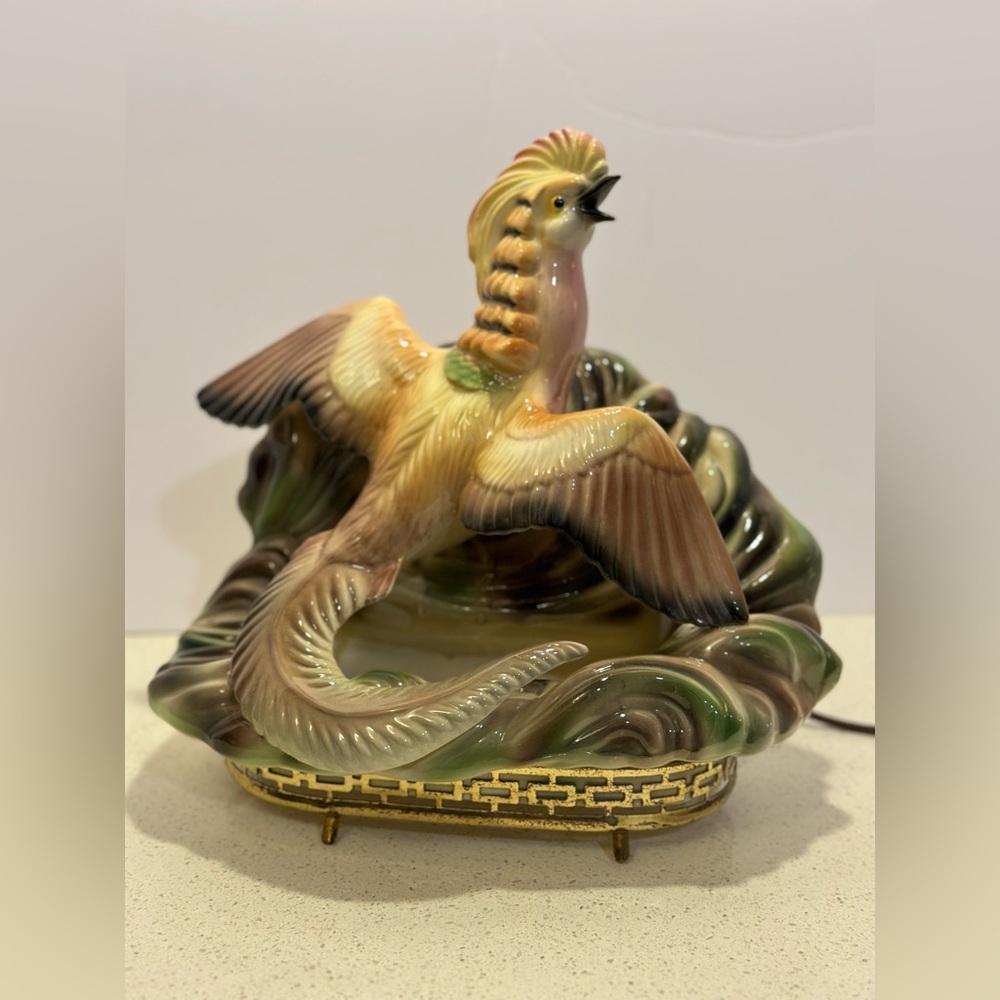 Rare 1950s MCM Maddux of California Pheasant TV Lamp with Gold Metal Base